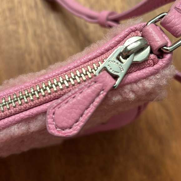 Coach pink shearling crossbody - Picture 10 of 13